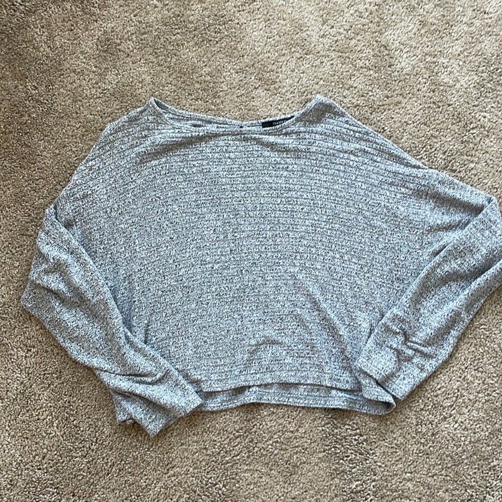 simple soft grey shirt, slightly cropped